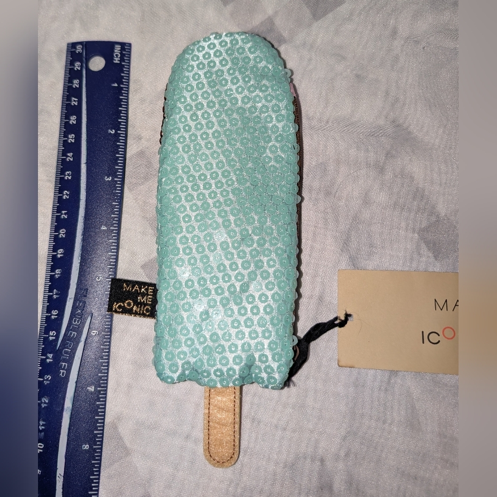Make Me Iconic Ice Cream Zippered Coin Purse NWT - Picture 2 of 3